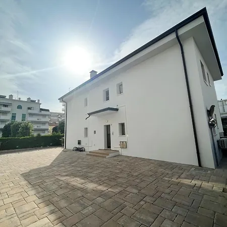 Appartamento Due Camere, Vicino Al Mare - Villa Battocchio
